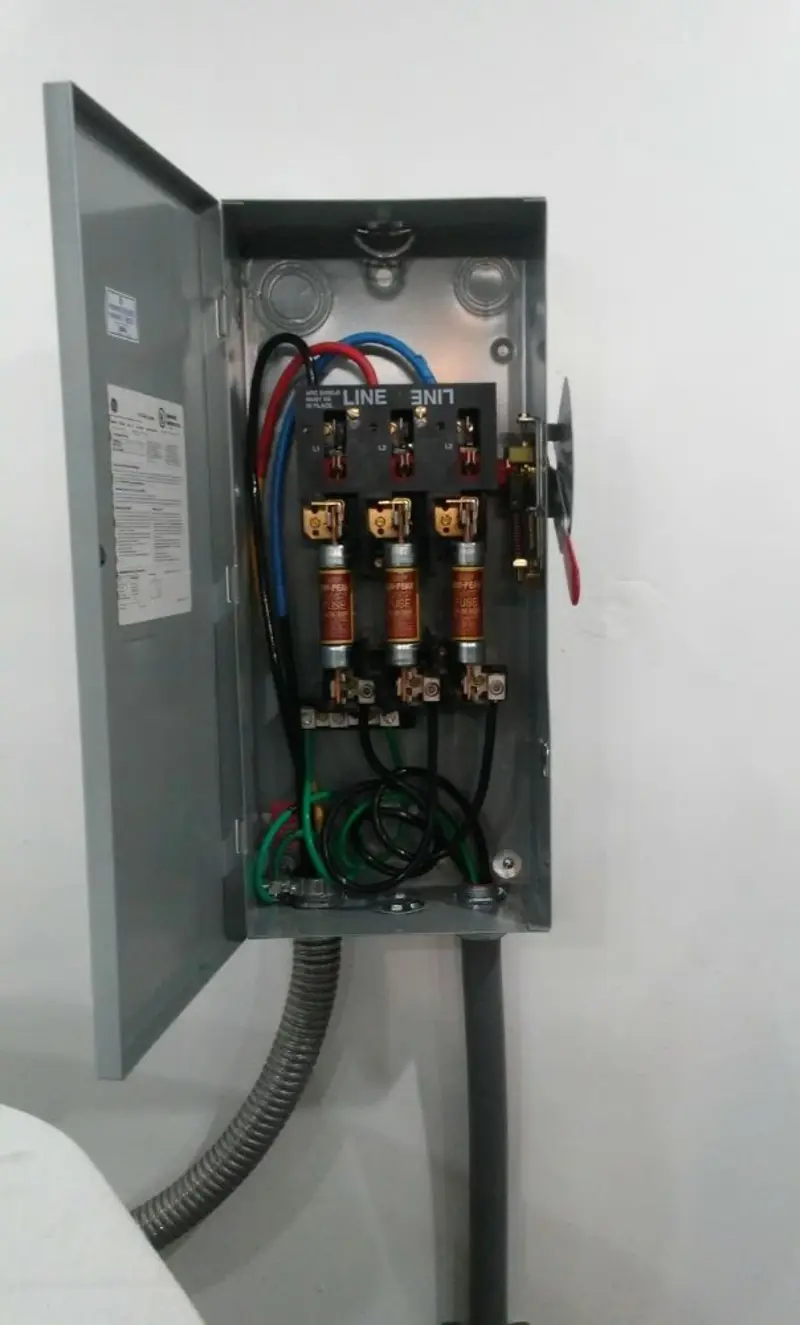 Three-phase disconnect switch installed for Smoke Detector Installation in Peabody
